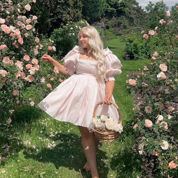 Selkie The Da Vinci Puff in Peach Fuzz - Picture 7 of 7